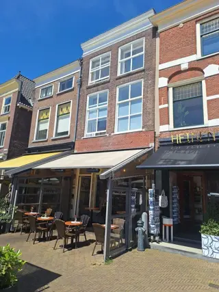 Woning aan de Markt te Delft