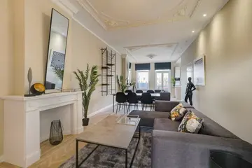 Woning aan de Suezkade te Den Haag