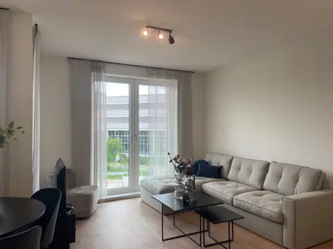 Woning aan de Mies van der Rohestraat te Hoofddorp