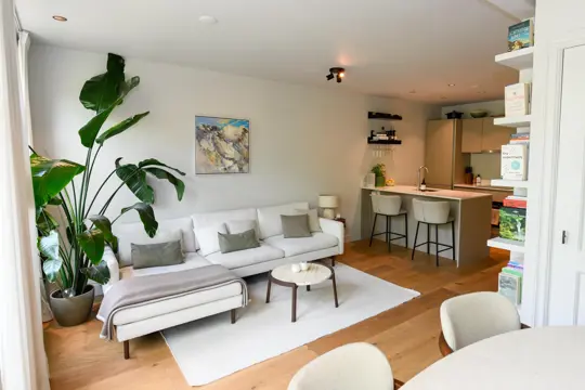 Woning aan de Wilhelminastraat te Amsterdam