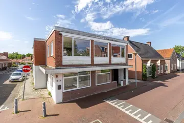 Woning aan de Engelstilstraat te Winschoten