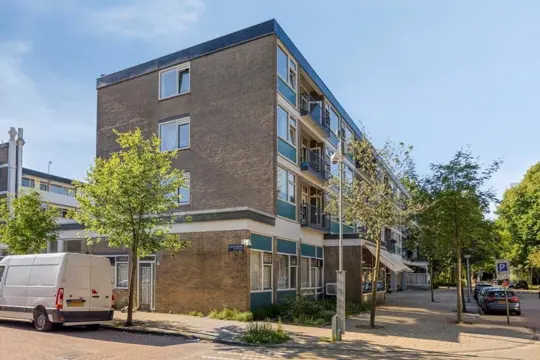 Woning aan de Merckenburg te Amsterdam