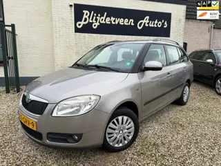 Skoda Fabia Combi 1.4-16V Ambiente Airco | Cruise | Trekhaak | Zeer Goed Onderhouden