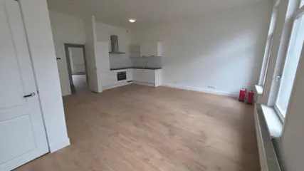 Woning aan de Nieuwe Binnenweg te Rotterdam