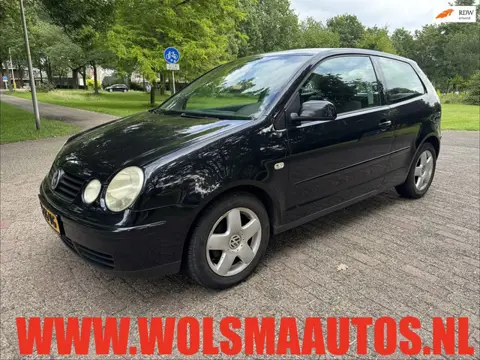 Volkswagen Polo 1.4-16V Highline