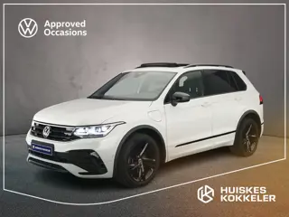 Volkswagen Tiguan R-Line Business+ 1.4 TSI eHybrid 245pk DSG Automaat Trekhaak, 360 camera, Panorama