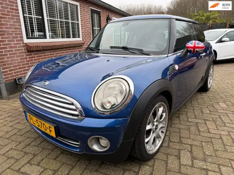Mini Mini 1.4 One NIEUWE APK 12-01-2027 AUTOMAAT