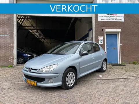 Peugeot 206 Génération 1.4 | Airco | Nette auto