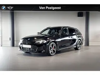 BMW 3 Serie Touring 330e | M Sport Pro | Glazen Panoramadak | Stoelverwarming | Achteruitrijcamera |
