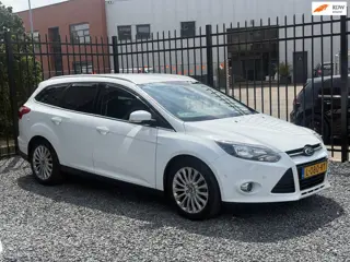 Ford Focus Wagon 1.0 EcoBoost Titanium CLIMA!PDC!APK2027!KOOPJE!