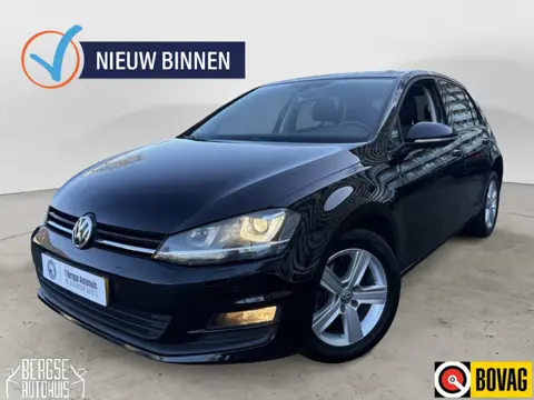 Volkswagen Golf 1.2 TSI Highline DSG CRUISE KEYLESS NAVI