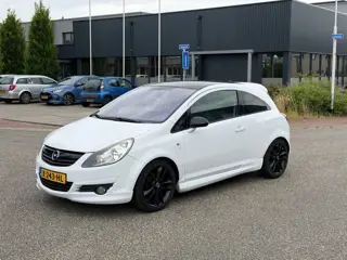 Opel Corsa 1.4-16V Sport OPC Nieuwe Apk