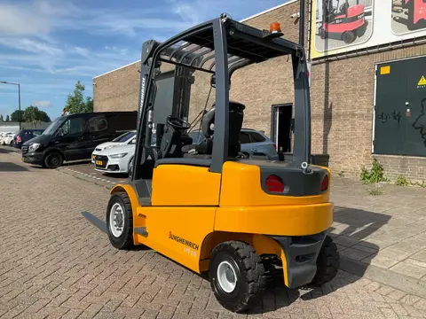Jungheinrich EFG535 3500KG 5.50METER HEFTRUCK