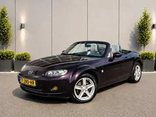 Mazda MX-5 1.8 Exclusive- Hele nette en strakke Cabrio - Nieuwe APK