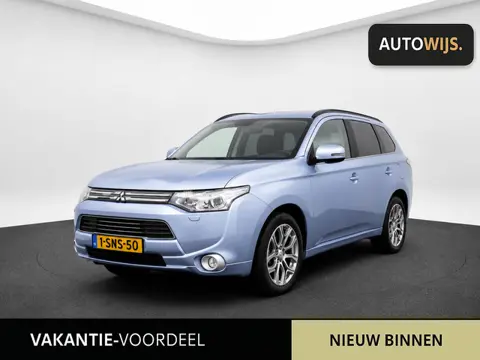 Mitsubishi Outlander 2.0 PHEV Instyle+|PANO|LEDER|TREKHAAK|CAMERA|NL AUTO|GOED ONDERHOUDEN