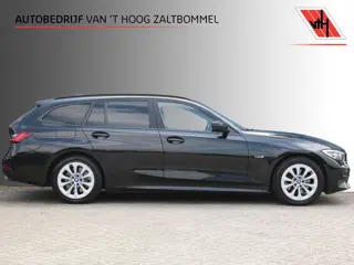 BMW 3 Serie Touring 320e High Executive LEDER NAVI CARPLAY TREKHAAK