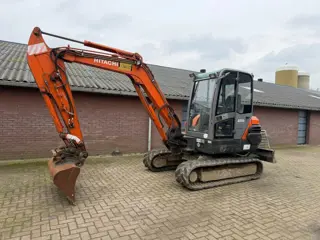 Hitachi AX50-3 Graafmachine (bj 2005)