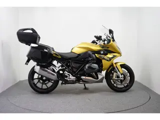 BMW R 1250 RS GERESERVEERD AG (bj 2020)
