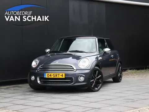 MINI 3-Deurs 1.6 Cooper 10 Years II | LEDER | STOELVERW. | CRUISE | NAVI | CLIMATE | REMUS UITLAAT |