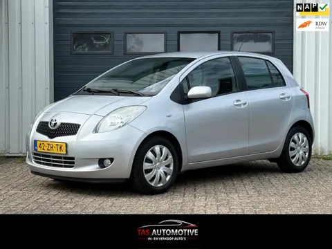 Toyota Yaris 1.3 VVTi Sol MMT AUTOMAAT / AIRCO / APK / NAP