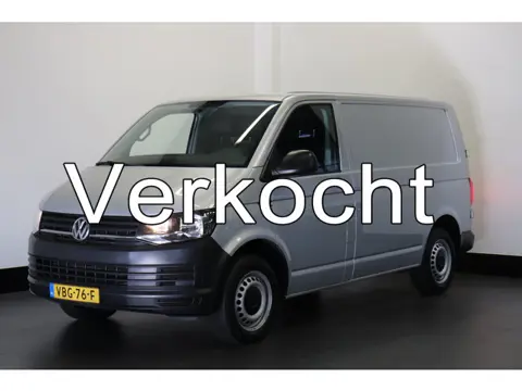 Volkswagen Transporter 2.0 TDI 150PK EURO 6 - Airco - Navi - Cruise - €18.499,- Excl.