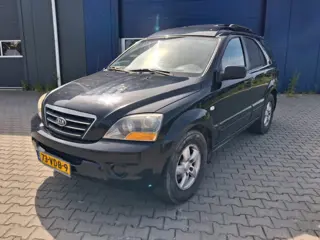 Kia Sorento 2.5 CRDI VGT Comfort |AIRCO+GRIJS KENTEKEN|