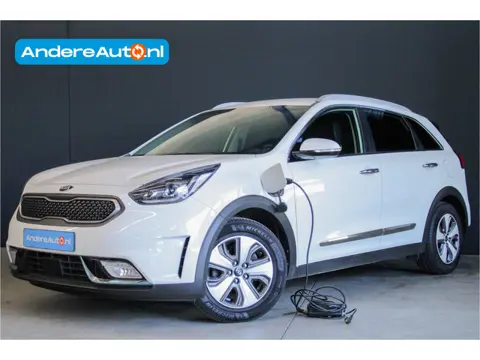 Kia Niro 1.6 GDi PHEV DynamicLine |trekhaak|parkeersensoren|leder|ACC|navigatie|