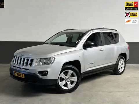 Jeep Compass 2.0 perfect onderhouden en in zeer goede staat.