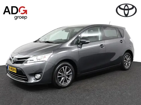 Toyota Verso 1.8 VVT-i Dynamic Business Top 5 editie | Parkeersensoren | Trekhaak | Cruise control |