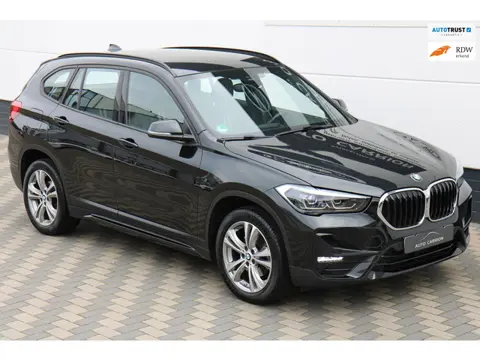 BMW X1 SDrive18i Executive Sport Line Ambient Light Navi LED