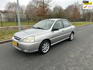 Kia Rio 1.3 RS Visto met jaar apk
