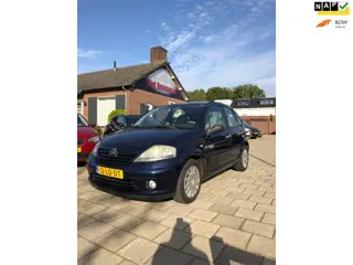 Citroen C3 Citroen C3 1.4i Exclusive 5 Deurs