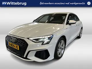 Audi A3 Sportback 30 TFSI S-edition Automaat Full LED verlichting / Parkeersensoren / 17 " LM velgen