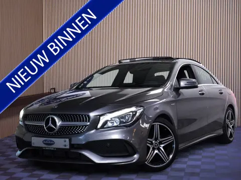 Mercedes-Benz CLA-Klasse 200 AMG AUT 1eEIG! PANO LEDER NAV CAMERA STOELVW '18