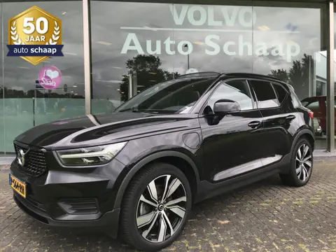 Volvo XC40 1.5 T4 Recharge R-Design | Rijklaar incl 12 mnd Bovag | Panoramadak Donker glas Trekhaak 
