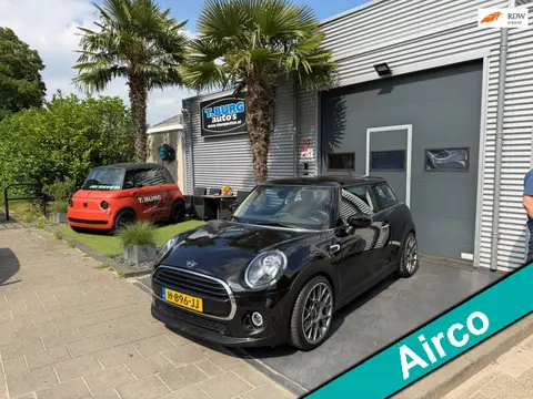 Mini 3-Deurs 1.5 Cooper AIRCO Lage Kilomterstand 37 DKM Showroomstaat