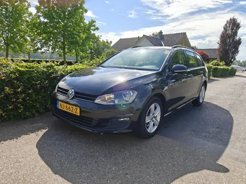 Volkswagen Golf Variant 1.6 TDI Highline CLIMA/NAVI BJ 2014