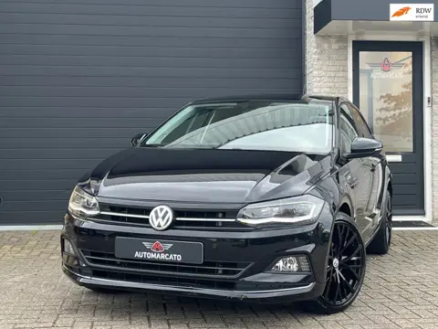 Volkswagen Polo 1.0 TSI Beats | Automaat | 5drs | Navi | LED | Carplay | Aut. Parkeren | 18 Inch | S