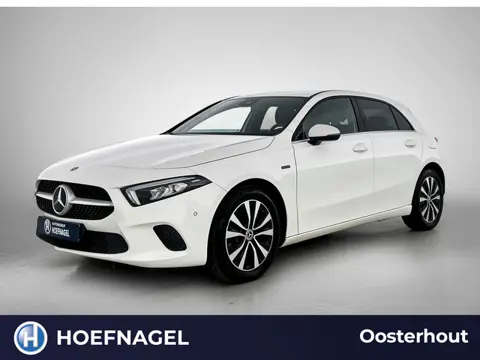 Mercedes-Benz A-klasse 250 e Premium | Automaat | Cruise control | Stoelverwarming | Navigatie | Cam
