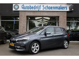 BMW 2-serie Active Tourer 225xe iPerformance High Executive PHEV 2 LAADKABELS CAMERA HUD MEMORY LEER