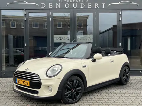 MINI Cabrio 1.5 Cooper Chili AUT LED / NAVI / 17INCH JCW 2016