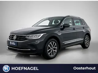 Volkswagen TIGUAN 1.4 TSI eHybrid Business+ | Automaat | Adaptive Cruise | CarPlay | Parkeersensoren