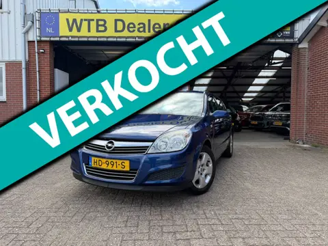 Opel Astra 1.6 Cosmo, Automaat, Panodak, trekhaak, Dealer oh.