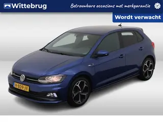 Volkswagen Polo 1.0 TSI R-Line / AUTOMAAT/ PARK. SENSOREN/ DIGITAL DASHBOARD/ NAVI/ CLIMA/ 17" LMV