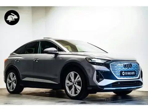 Audi Q4 Sportback e-tron 45 quattro S-Line 82 kWh|98,3%SOH|Pano dak|Trekhaak|Acc|Head up