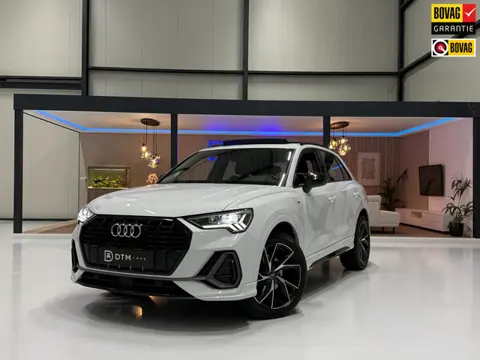 Audi Q3 3x S-Line | Black edition| Pano | Matrix Led | CarPlay | Cam | ACC