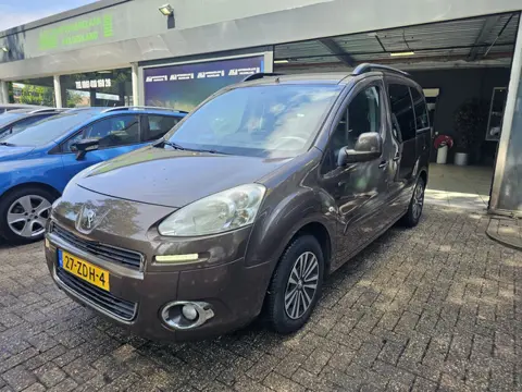 Peugeot Partner Tepee 1.6 VTi Family | 2E EIGENAAR | 12MND GARANTIE | AIRCO | TREKHAAK | PDC |CRUISE