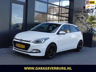 Hyundai I20 1.0 T-GDI Comfort (Navigatie,Achteruitrijcamera,Cruise,PDC,Lm velgen)