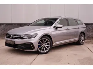 Volkswagen Passat Variant 1.4 TSI PHEV GTE Business | Pano | Elek. Trekhaak | Head-Up | Carplay | LE