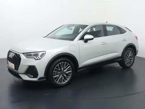 Audi Q3 Sportback 45 TFSI e Advanced Edition | 245 PK | SoH 97% | Stoelverwarming | Achteruitrijcame